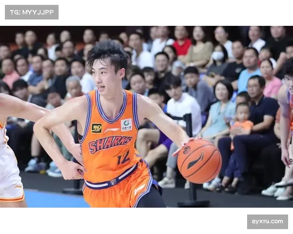 偰李永炜首秀17+3+3，上海新秀初登职业赛场即插即用